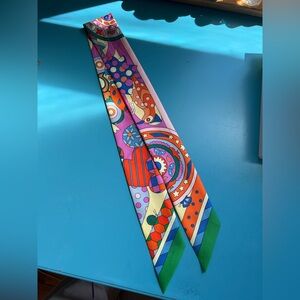 Hermes Twilly scarf!